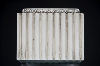 BOITE en argent min 800/°° rectangulaire...