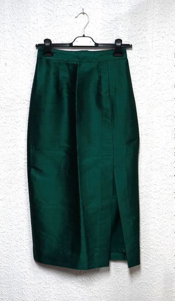 ENSEMBLE including 1 long green split skirt...
