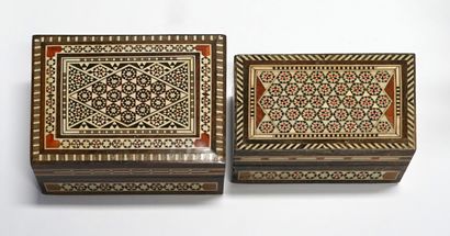 ENSEMBLE de 2 boîtes rectangulaires en bois...
