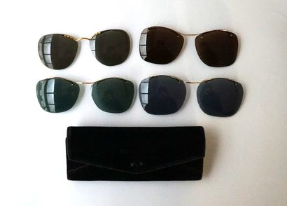 SET of 4 sunglasses clips in gilded or gold-plated...