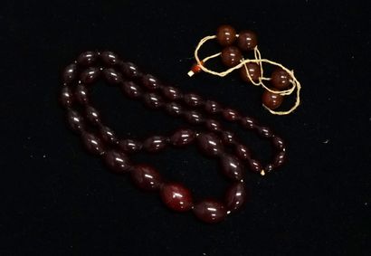 COLLAR with cherry amber composite olives,...