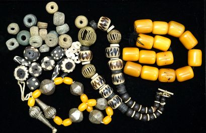 ENSEMBLE de perles 