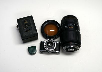 KIT including rectangular camera bag, 1 Caniam...