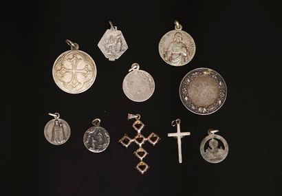 SET in silver min 800/°° comprising 7 religious...