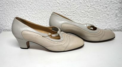 VINTAGE - JEAN THIOT - 2 PAIRS OF BALLERINES...