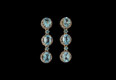 PAIR OF 925/°° gold-plated silver earrings...