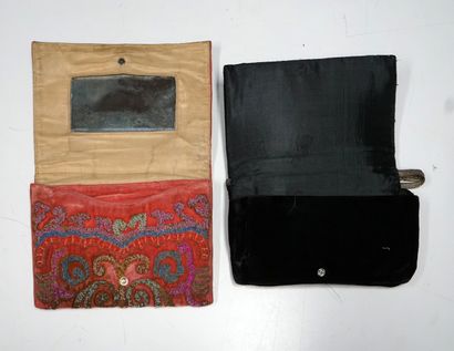 SET of 2 velvet POCKETS embroidered with...