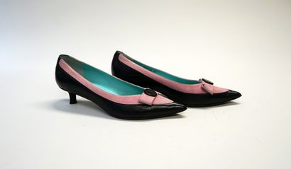 JEAN-CLAUDE MONDERER - Pair of black leather...
