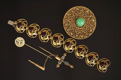Gilded metal ENSEMBLE comprising 1 BRACELET...