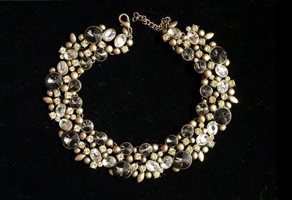 FANTAISIE - IMPORTANT NECKLACE in old gold...