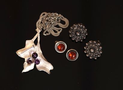925/°° and min 800/°° silver SET comprising...