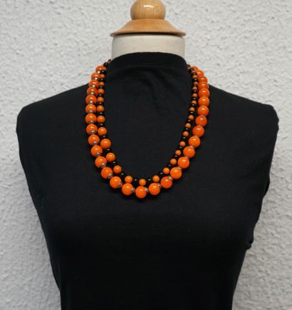 VINTAGE FANTAISIE including 2 NECKLACES (1...