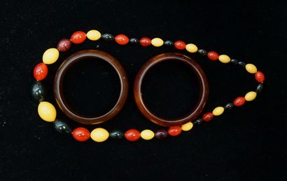 FANTAISIE - VINTAGE SET including 2 orange...