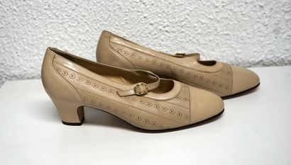 VINTAGE - JEAN THIOT - 2 PAIRS OF BALLERINES...