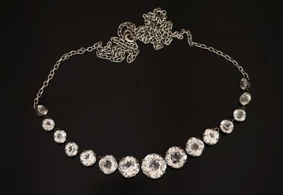 DRAPERIE NECKLACE in silver min 800/°° centered...