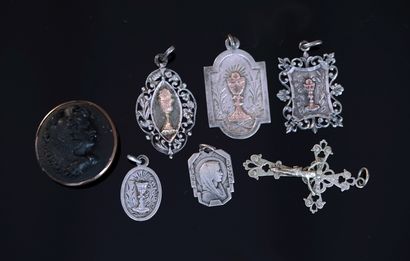 SILVER SET, boar hallmark, including 1 MEDAL...