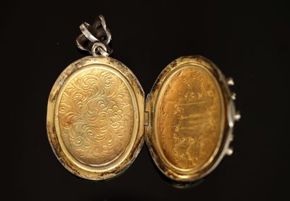 A silver and silver-gilt min. 800/°° (swan...