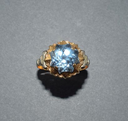 BAGUE en or jaune et blanc 18k (750/°°) poinçon...
