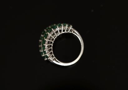 BAND RING in platinum set with 3 lines of...