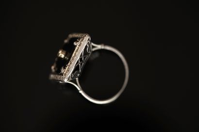 RING in 18K (750/°°) white gold with eagle...