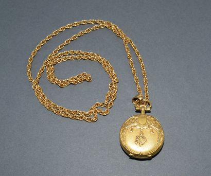 MONTRE A GOUSSET in 18K (750/°°) yellow gold,...