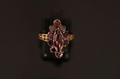 BAGUE marquise en or rose 18k (750/°°) poinçon...