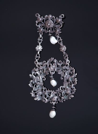 SET in silver min 800/°° swan hallmark, including...