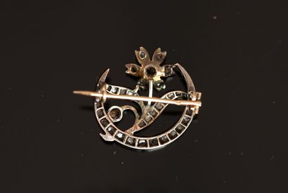 BROCHE ancienne en argent et en or jaune...