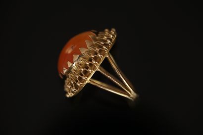RING in 18K (750/°°) yellow gold with eagle...