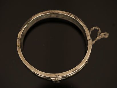 BRACELET rigide ouvrant en argent et argent...