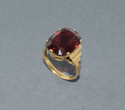BAGUE ancienne en or jaune 18K (750/°°) poinçon...