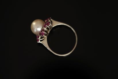 RING in 18K (750/°°) white gold with owl...