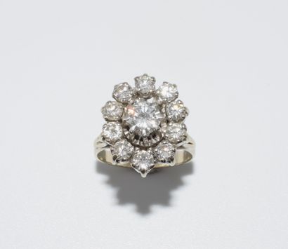 MARGUERITE RING in 18k (750/°°) white gold...