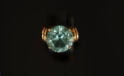 18k (750/°°) yellow gold wire ring (owl hallmark)...