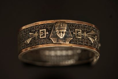 BRACELET rigide ouvrant en argent et argent...