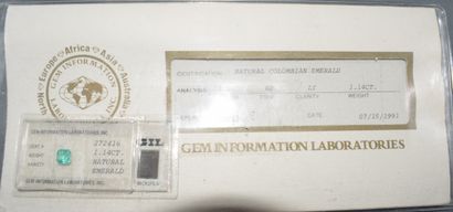 EMERAUDE UNDER SEAL with its GIL certificate...