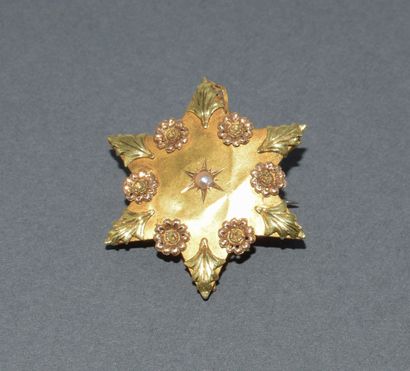 18K (750/°°) yellow gold eagle head hallmarked...