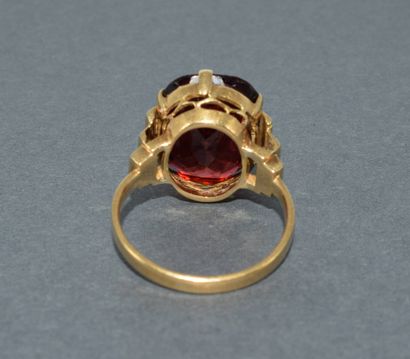 BAGUE ancienne en or jaune 18K (750/°°) poinçon...