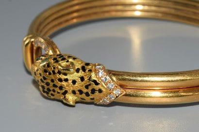 BRACELET JONC opening in 18K (750/°°) yellow...