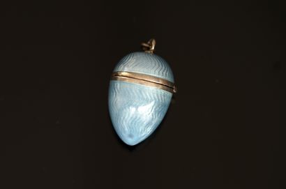 PENDENTIF 
