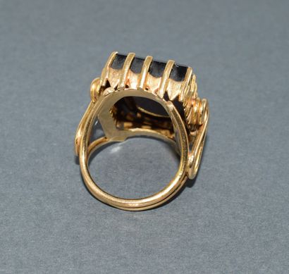 Men's ring in 18K (750/°°) yellow gold with...