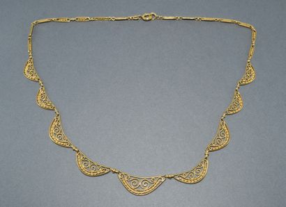 DRAPERIE COLLAR in 18K (750/°°) yellow gold...