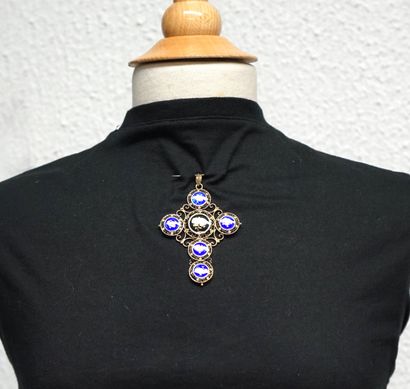 Gilded silver CROSS PENDANT, swan hallmark,...