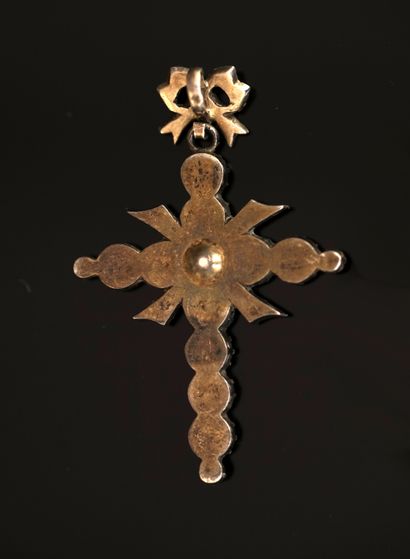 PENDENTIF CROIX en argent, poinçon sanglier,...