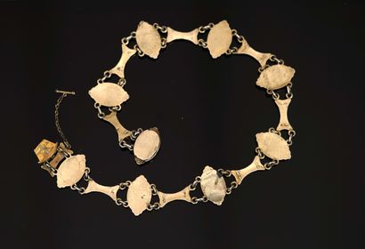 COLLIER RAS DE COU en argent doré, poinçon...