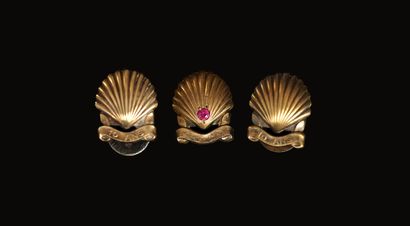 CARTIER POUR SHELL, 2 BOUTONNIERES and 1...