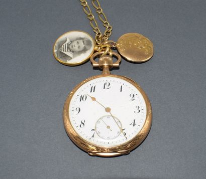MONTRE A GOUSSET in 18K (750/°°) yellow gold...
