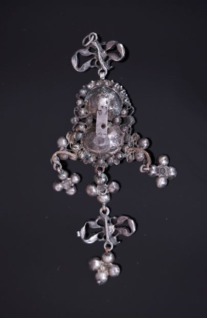 PENDANT in silver min 800/°° swan hallmark,...
