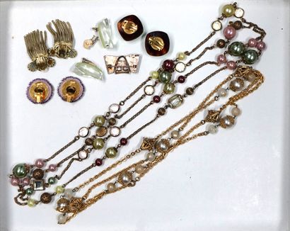 FANTAISIE - ENSEMBLE en métal doré, strass...