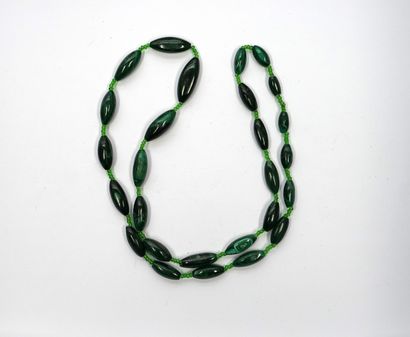 COLLIER sans fermoir composé de perles 